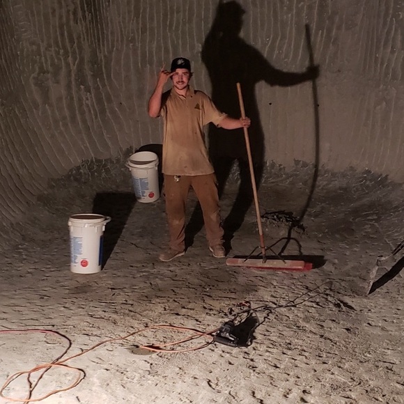 Meet your Posher, Peter - Picture 1 of 1